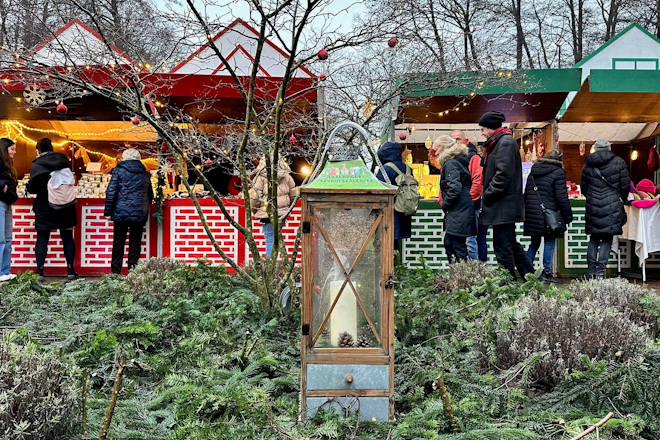 Impressionen vom Adventsmarkt auf der Schlossinsel in Barmstedt