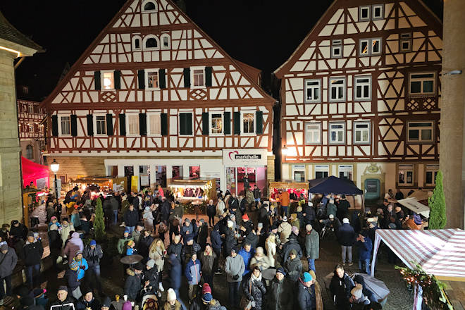 Impressionen vom Adventsmarkt in Brackenheim