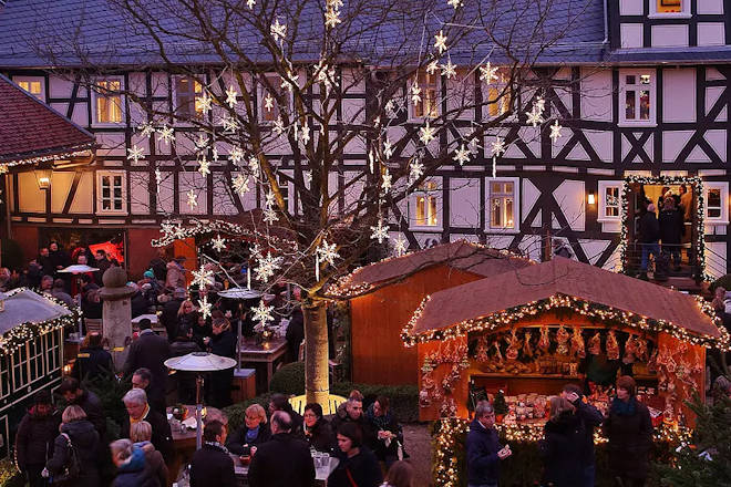 Impressionen vom Weihnachtsmarkt in Dagobertshausen bei Marburg