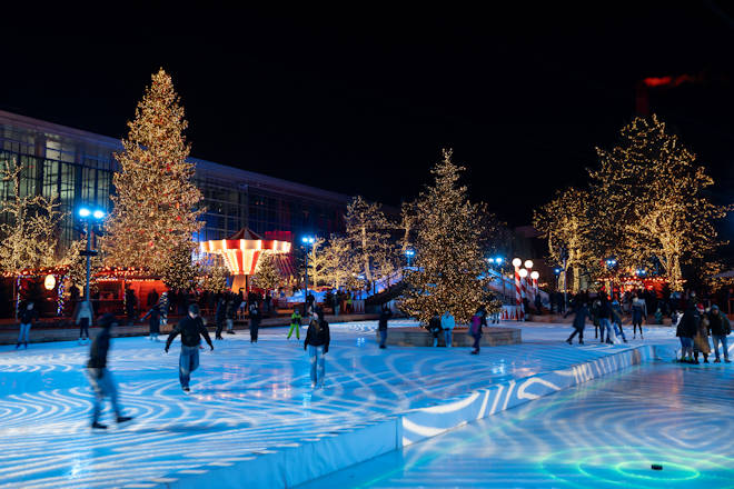 Impressionen vom Wintermarkt in der Autostadt Wolfsburg